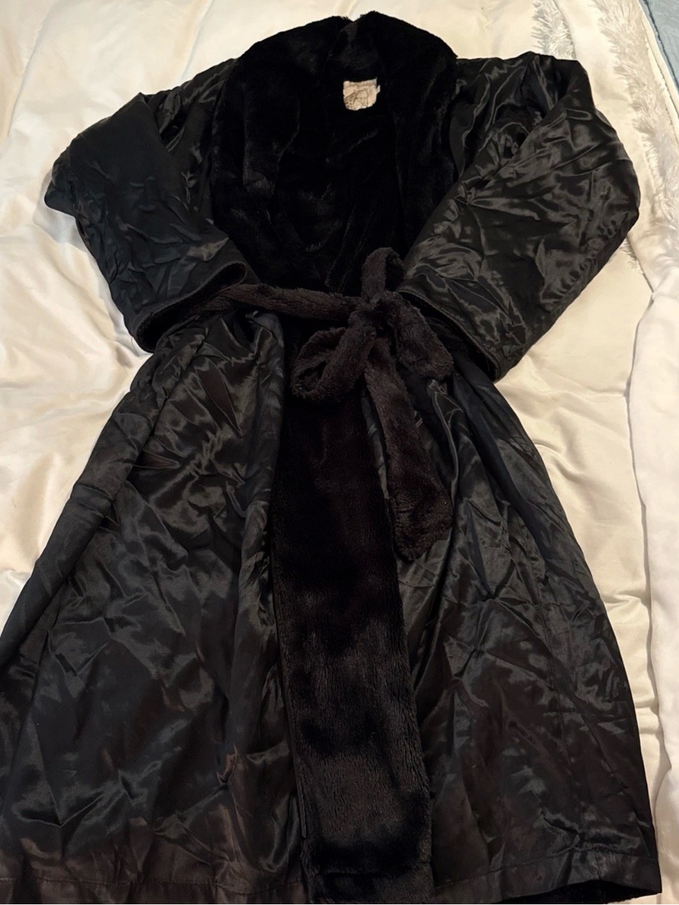 Giraffe At Home Luxe Black Adult Coverup Robe Size 1 Medium / Large